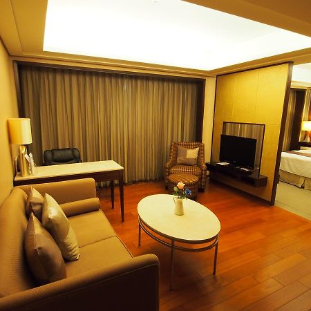 Elite Hotel Toufen Luaran gambar