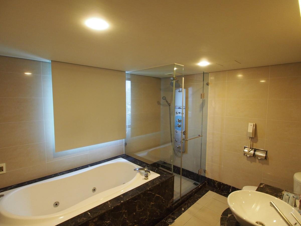 Elite Hotel Toufen Luaran gambar